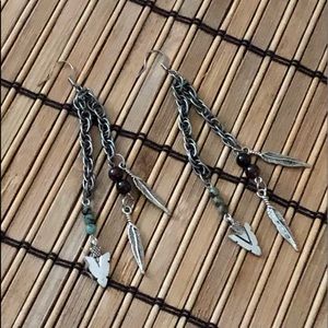 Cute tribal inspired hanging earrings.